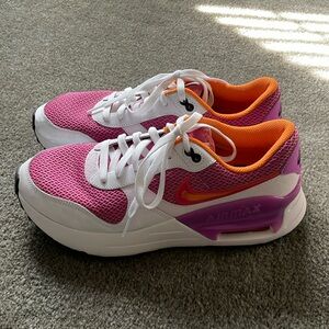 Nike Air Max SYSTM Cosmic Fuchsia, worn once